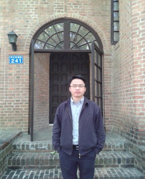 肖文明（中国中山大学博雅学院教授）