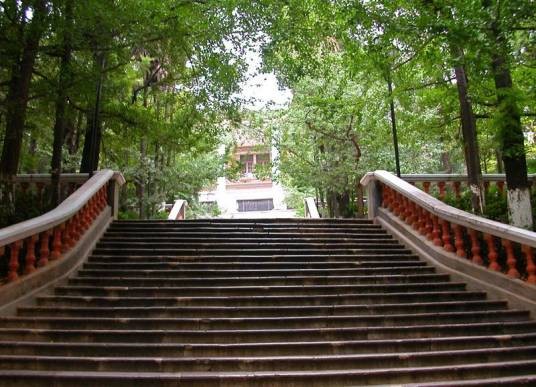 大学，你懂得！