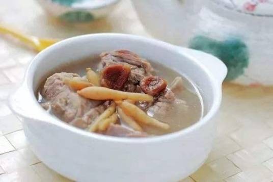 兔肉淮山杞子汤