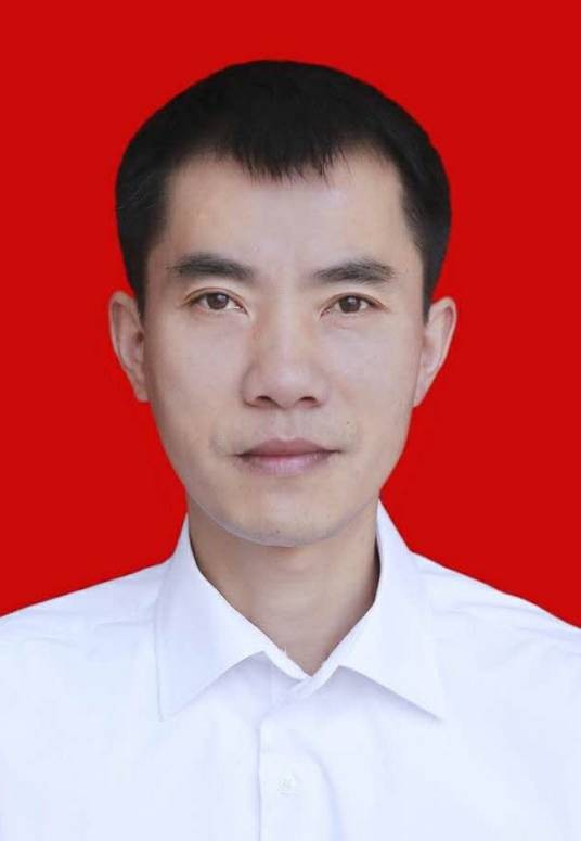 朱锐（湖南郴州市农业农村局党组副书记、副局长）