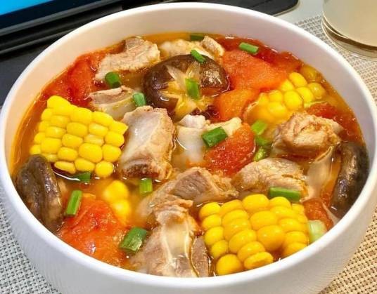 番茄玉米排骨汤