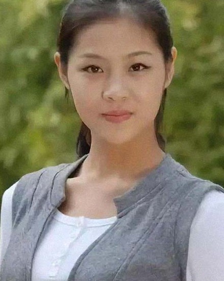 齐丹（中国内地女主持人，汪峰的第一任妻子）