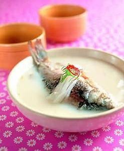 炖鱼汤