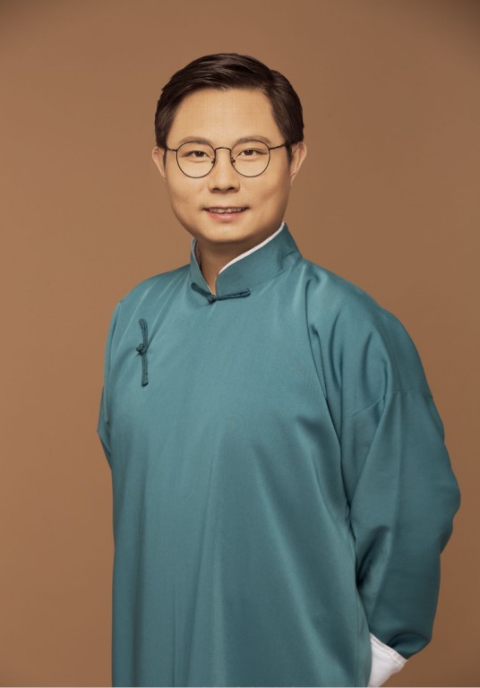 曹流（中央民族大学副教授）