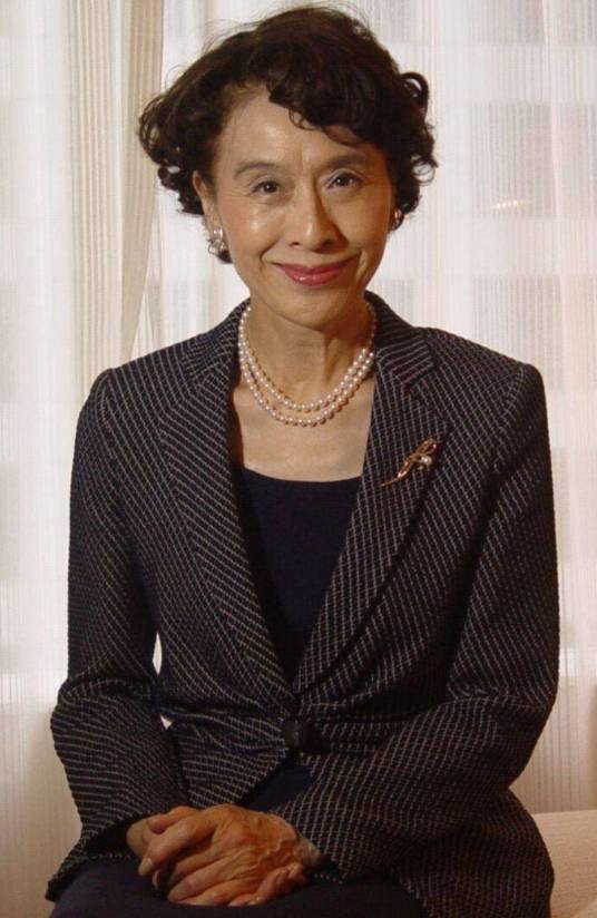 栗原小卷