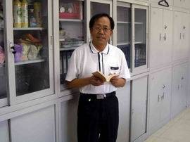 王晓平（天津师范大学中文系教授）