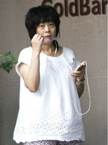 贺聪（演员葛优的妻子）