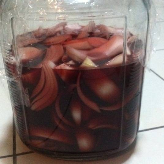 洋葱泡红酒