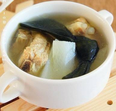 海带排骨汤