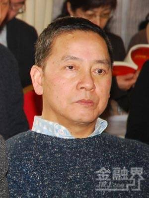 平新乔