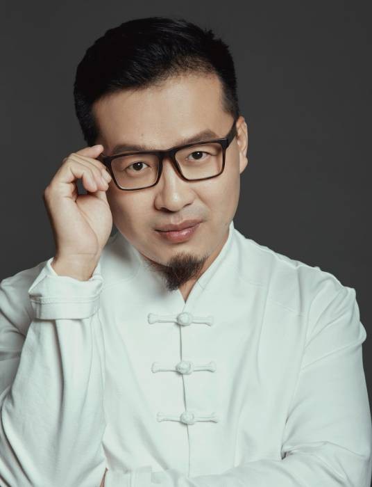 杨锋（中国内地男导演、编剧、出品人）
