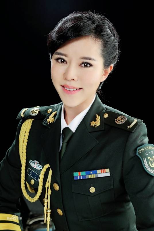 兰天（中国内地女高音歌唱演员）