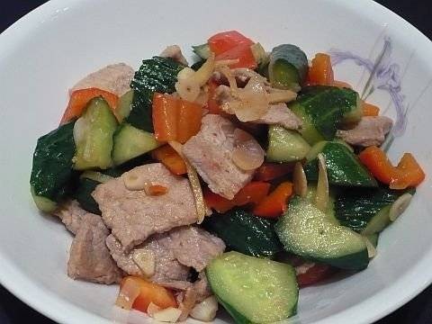 青瓜炒肉