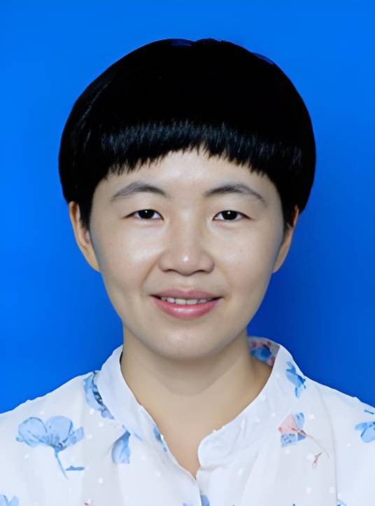 李佩佩（武汉工商学院文法学院讲师）