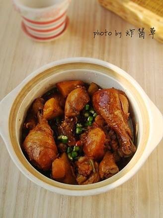 鸡腿炖土豆