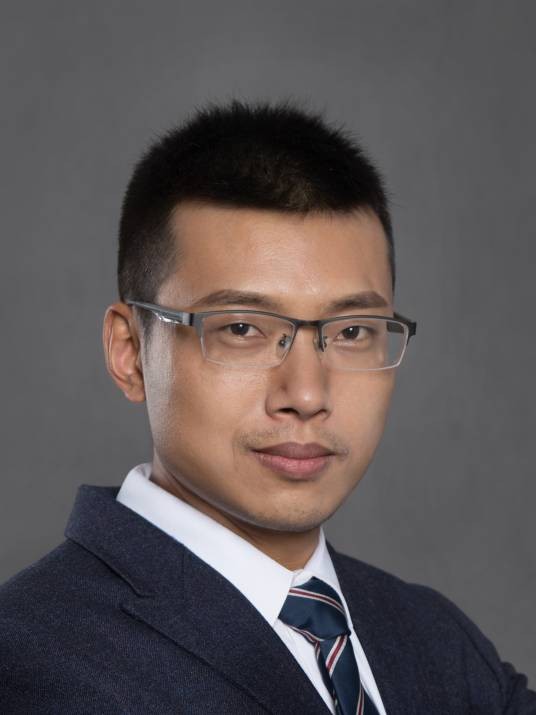 陈卫华（华中科技大学教授、博导）
