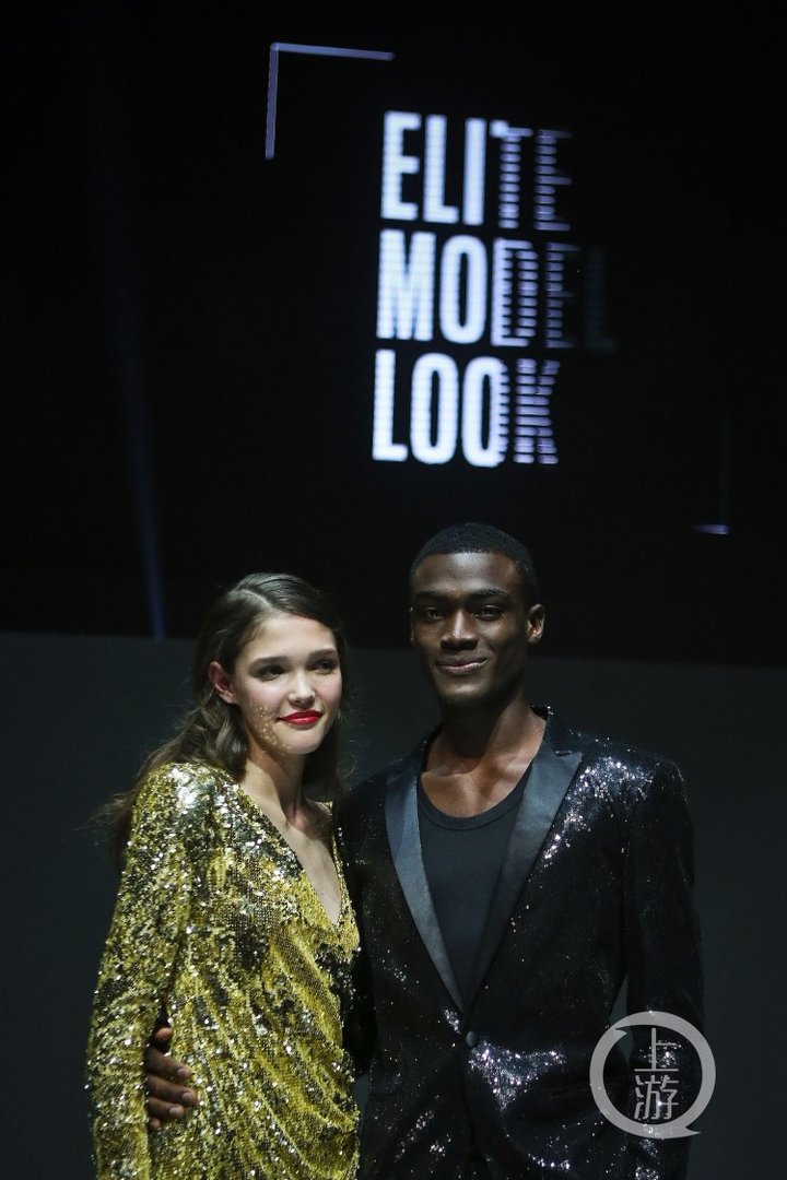 奔跑吧兄弟里的那个捷克的特伏尔基科娃，好像是世界模特冠军，怎么百度查不到她？
