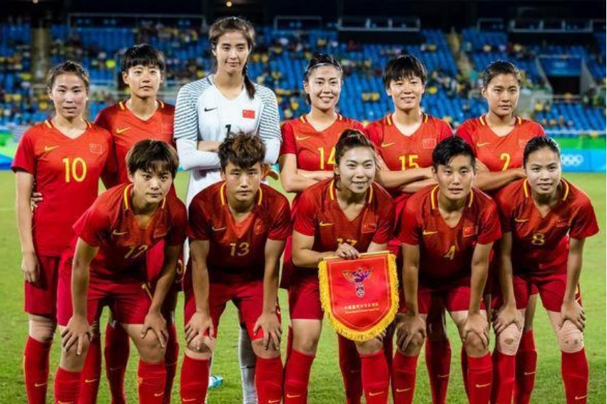 中国女足赞助取决于男足成绩