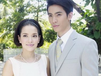 花环夫人中迪拉卢王死于几岁?