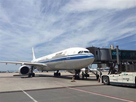 首都航空JD5166航班备降北京,飞机备降常见的原因有哪些?