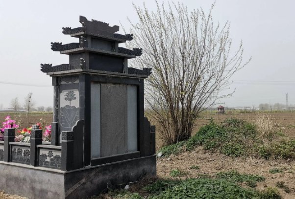 央媒评奇葩祭品层出不穷,让清明节的意义发生了哪些变化?