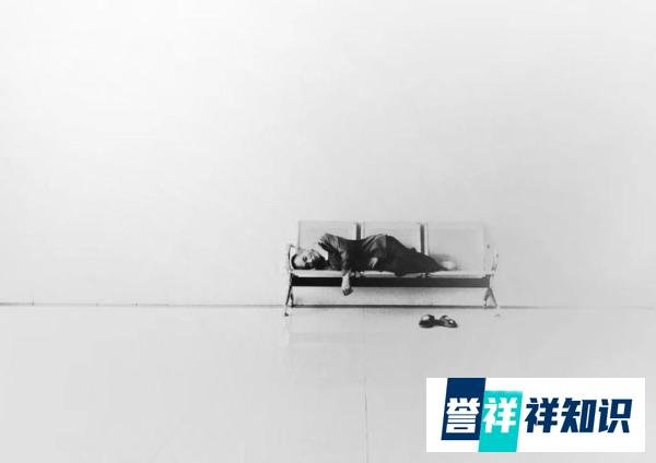 17张普通人拍出来的好照片:前几张的错位结合,真的绝