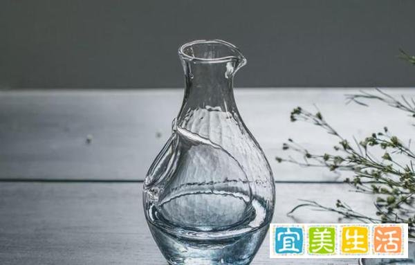 【七夕草单】有个爱喝酒的另一半,送啥才能博 TA 欢心?