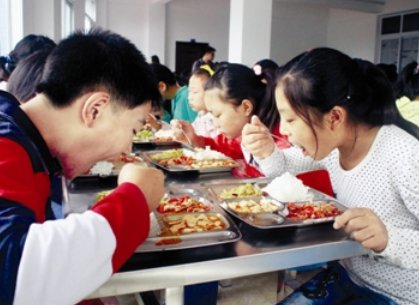 四川阆中起价1.8亿拍卖食堂30年经营权，为什么是1.8亿元起拍？