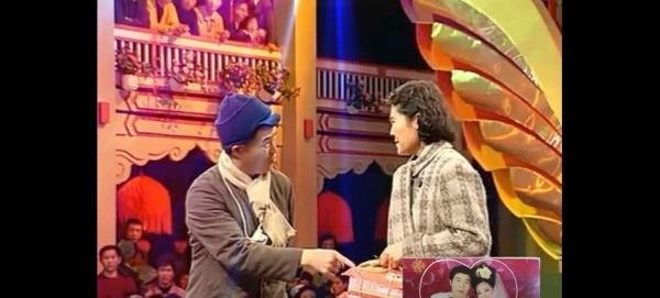 阎淑萍：老母猪戴口罩挺重视这张老脸，赵本山：我也相当副科级呀
