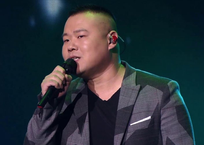 岳云鹏没有送父亲最后一程自嘲畜生,究竟是什么原因没送的?