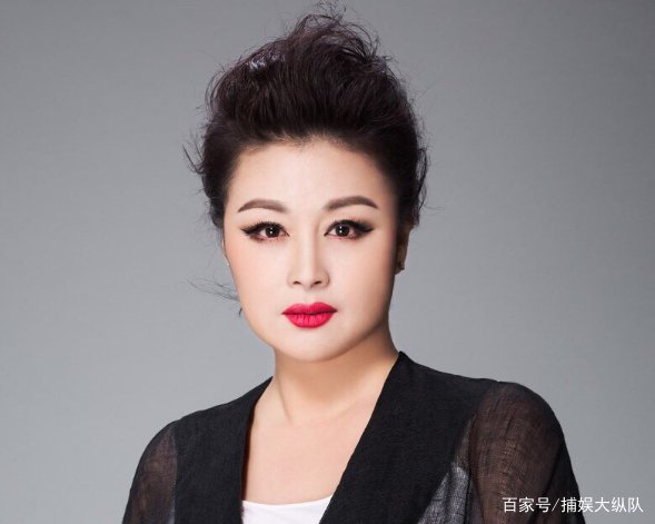 传于月仙离世疑点重重,赵本山派妻子现身追悼会,自己却不到场,为什么?