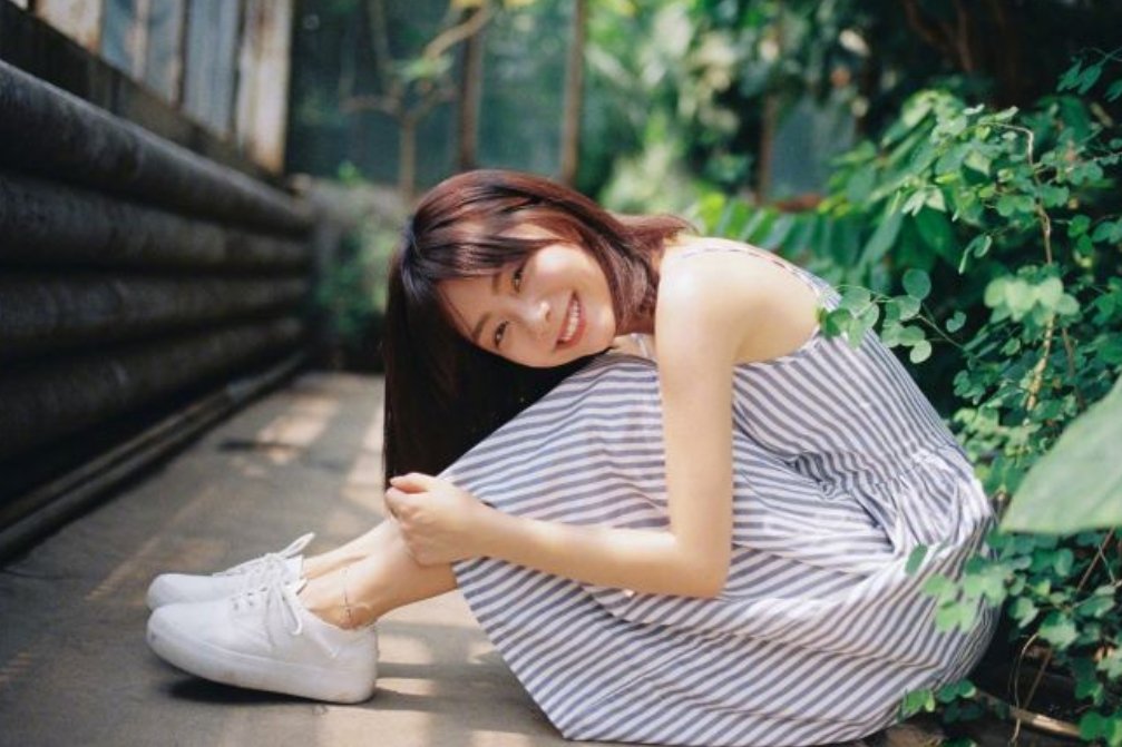 如何看待谭松韵在微博上怼《明星大侦探》的恶评这件事情?