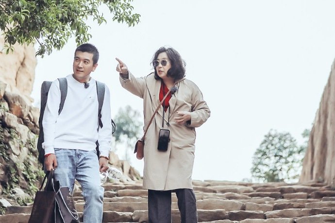 当话痨杨子遇到黄圣依妈妈,是一种什么体验?