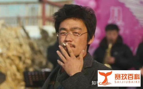 《八角笼中》破15亿，这是王宝强的反击！