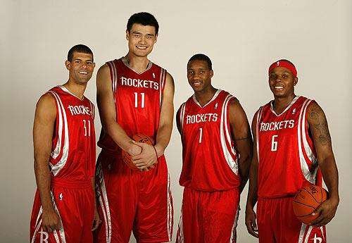 林书豪9年NBA生涯共得到5515分,那周琦、姚明和易建联多少分呢?