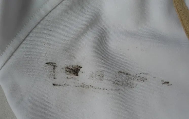 衣服上有油渍怎么清洗最有效