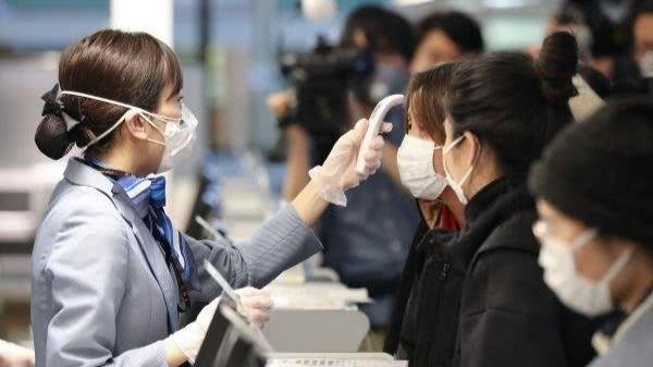 日本女艺人佐佐木希确诊感染新冠,当地的防疫情况是怎样的?