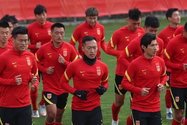 国足大战菲律宾,国足能大比分赢下对方吗?
