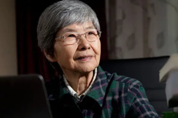 2020年感动中国十大人物颁奖词