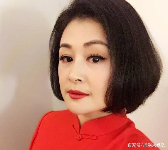 传于月仙离世疑点重重,赵本山派妻子现身追悼会,自己却不到场,为什么?