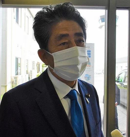 菅义伟决定辞去首相一职!一年间的工作获安倍赞扬
