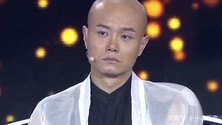 “消失”7年后回归,乐嘉公开强吻谢娜事件,当年到底发生了什么?