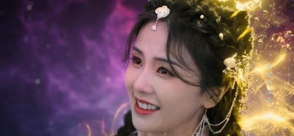 长月烬明:初凰到死都不知道,她给桑酒的神力,救了她女儿一命!