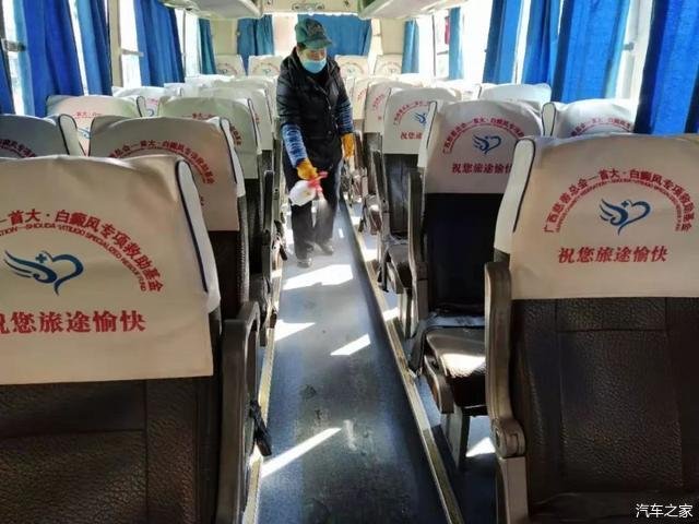 贵港市内道路客运公交逐步恢复,开车坐车请做好自我防护!