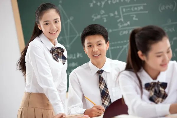 光明日报评文科女就业难,光明日报说了些什么?
