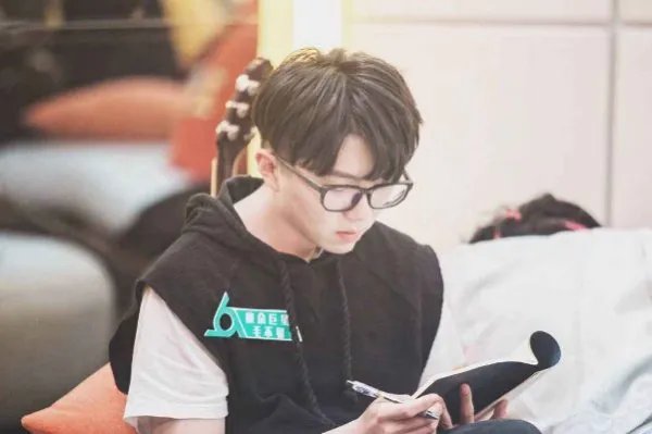 毛不易没人喜欢我是什么梗?