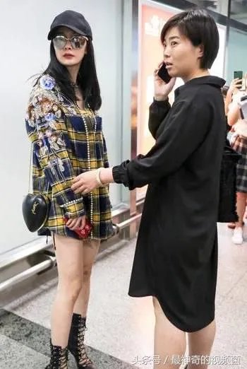 杨幂被赶出机场,大家怎么看?