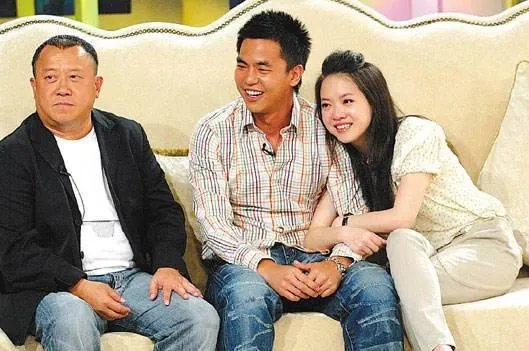 曾志伟儿子和女儿介绍:两儿一女都很为他争脸