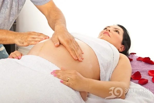 孕妈临产前有哪些信号？出现这些情况应立即就医