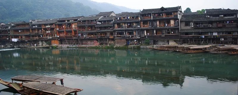 湖南凤凰城在哪里